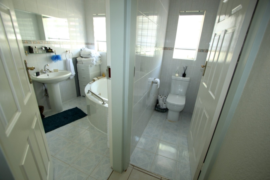 3 Bedroom Property for Sale in Jan Cillierspark Free State